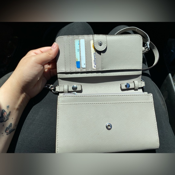 Grey Michael Kors wallet/purse - Picture 3 of 4